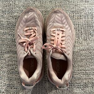 Outdoor voices HOKA Cliftons size 6.5